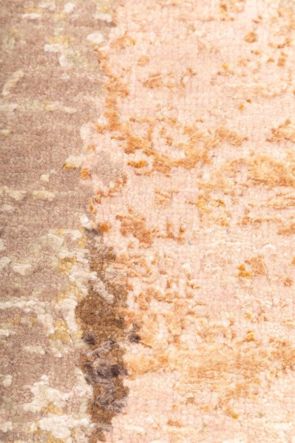 Sienna - Image 5